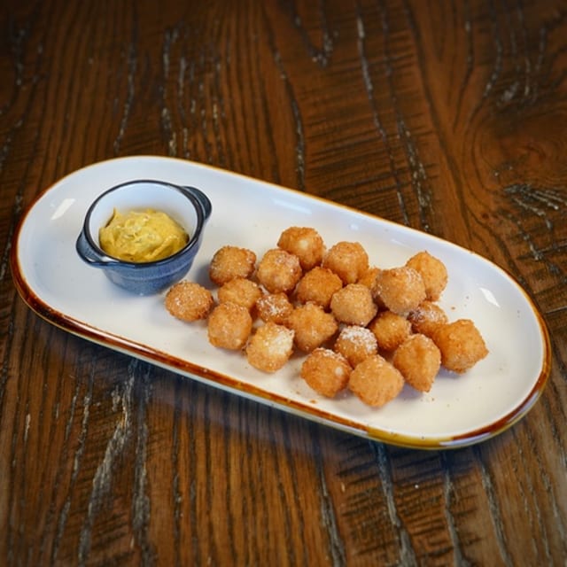 Spicy Cheese Balls.